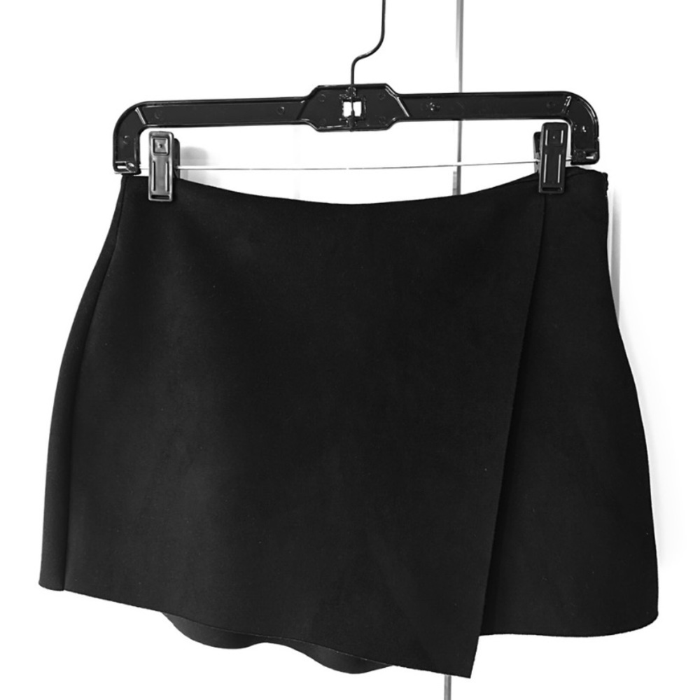 Zara black suede skirt size small